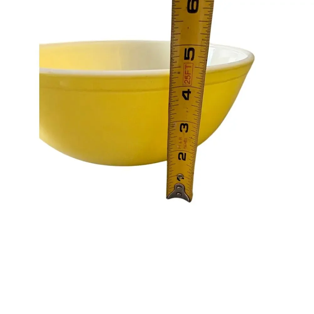 Vintage Pyrex 404 Yellow Mixing Bowl 4 Qt Primary Colors USA Ovenware